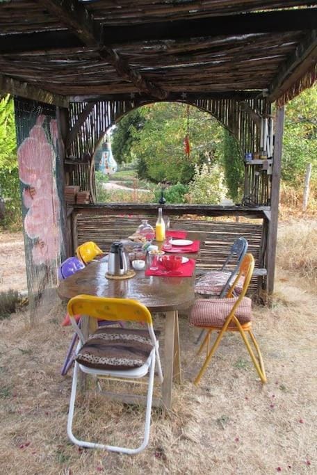 Patio, BBQ facilities, Breakfast