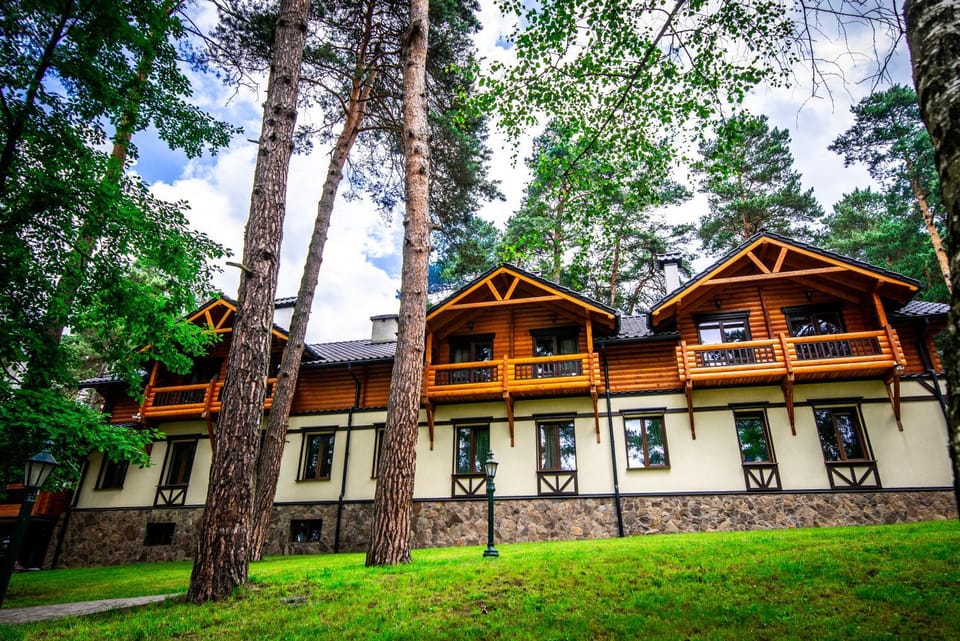 Явір Резорт Hotel in Lviv Oblast