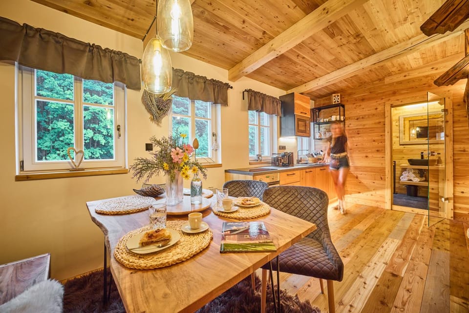 Living room, Dining area, kitchen