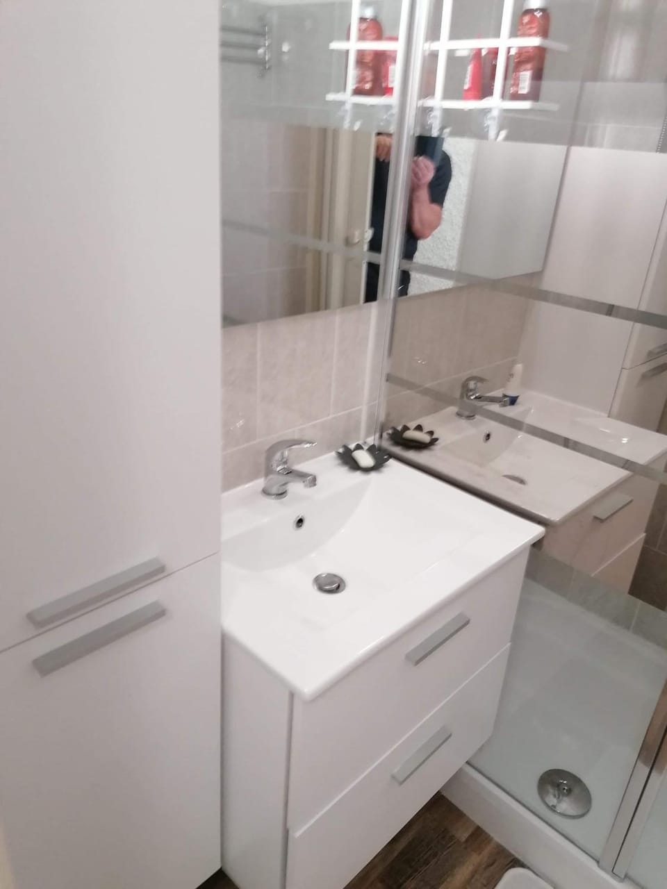 Shower, Bathroom