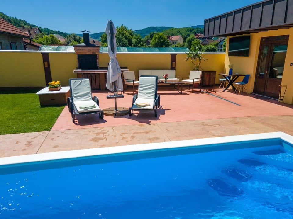 BRICK APARTMENT Apartment in Zlatibor District, Serbia