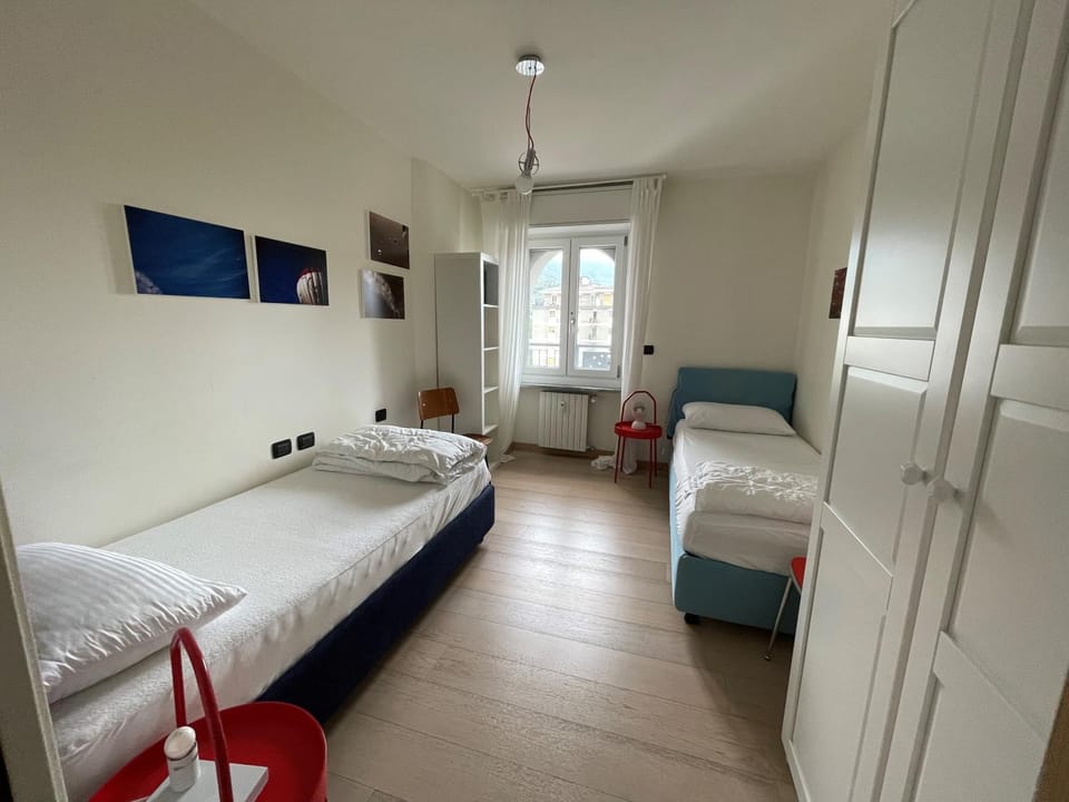 Bed, Decorative detail, Bedroom, Inner courtyard view, wardrobe
