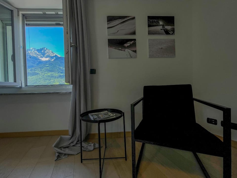 Summer, View (from property/room), Bedroom, Landmark view, Landmark view, Mountain view, Mountain view