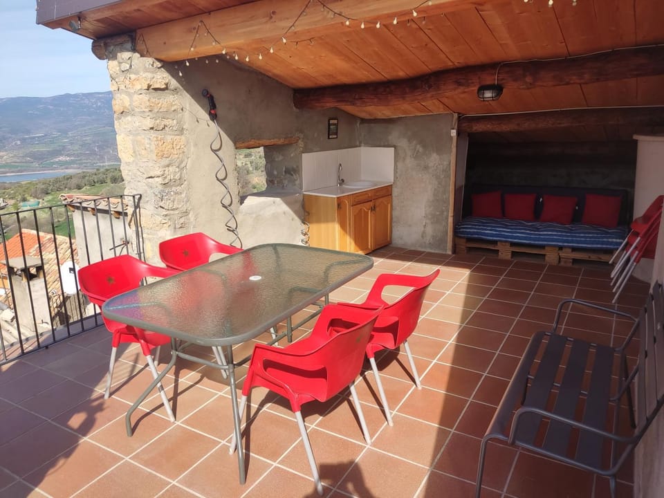 Natural landscape, Balcony/Terrace, Mountain view