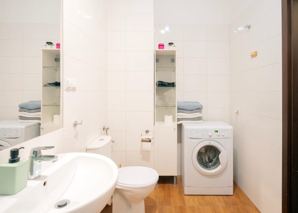 Toilet, Bathroom
