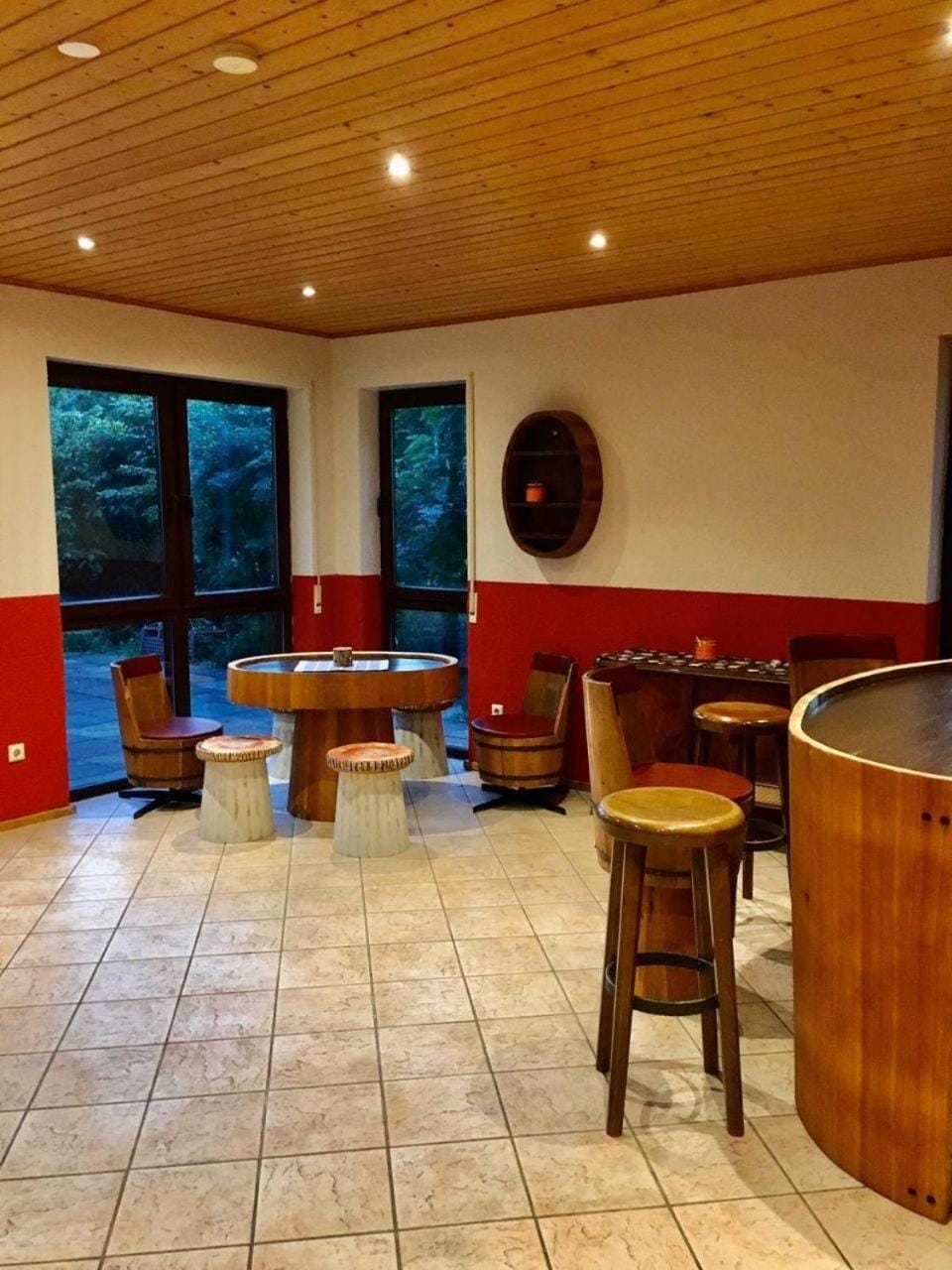 Communal lounge/ TV room, Living room, Dining area