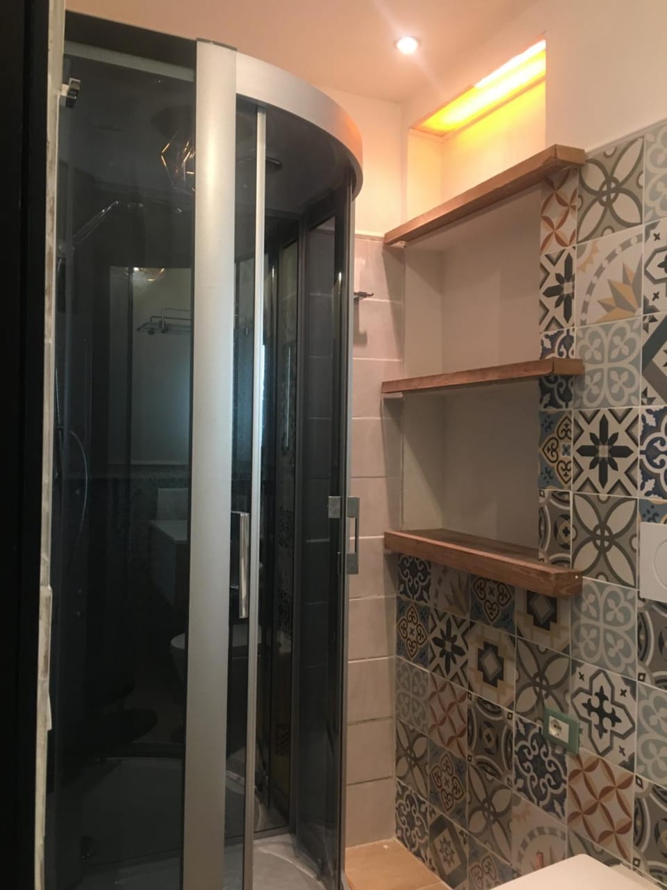 Shower, Bathroom