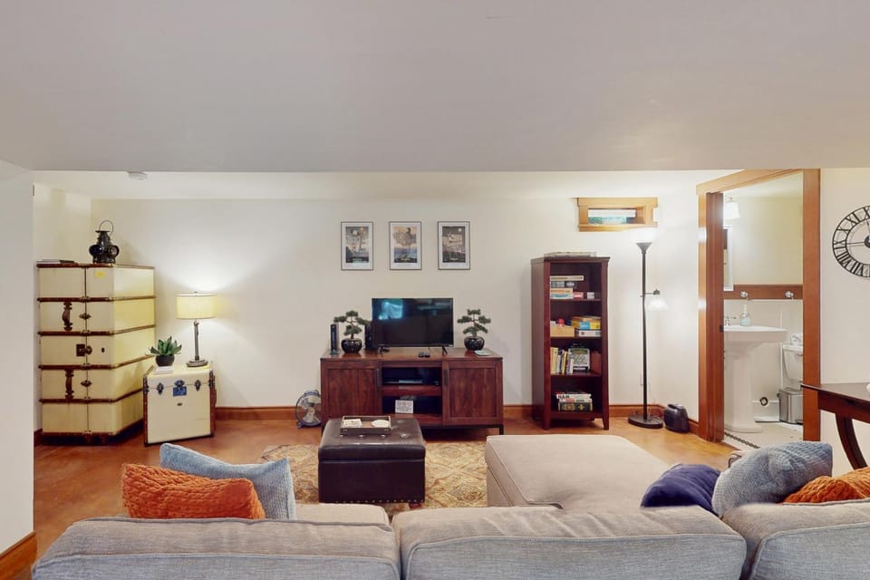 Volunteer Park Vacation Apartment hotel in Capitol Hill