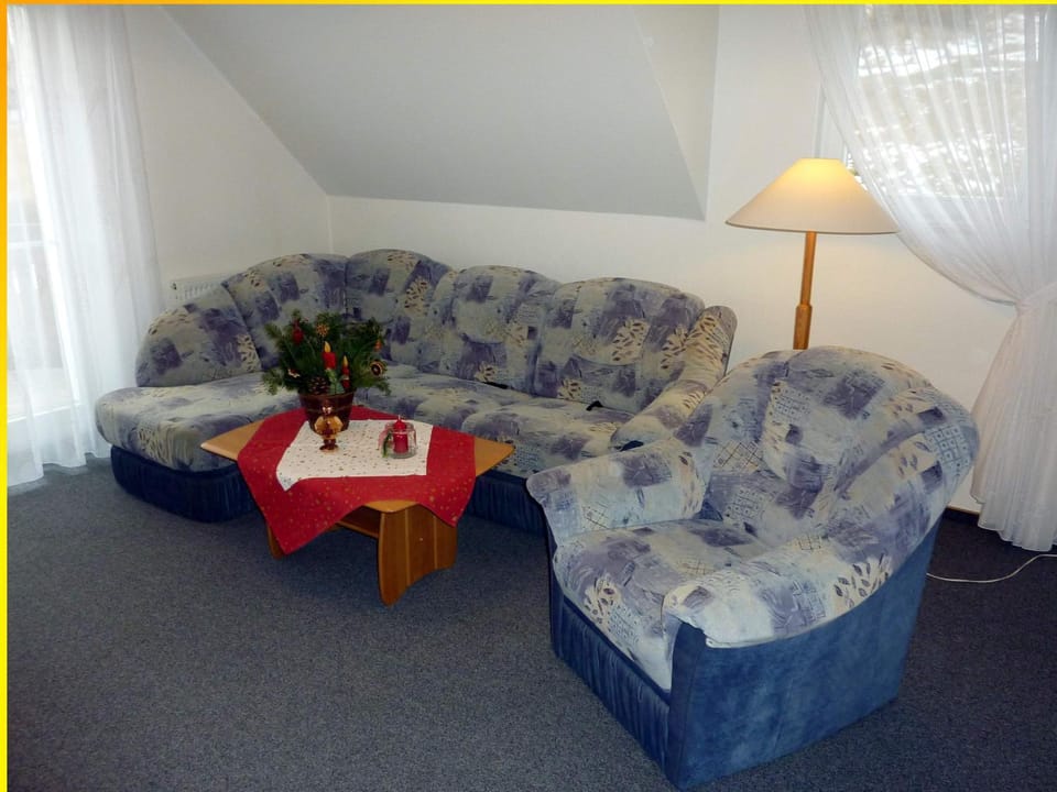 Living room, Photo of the whole room, Bedroom