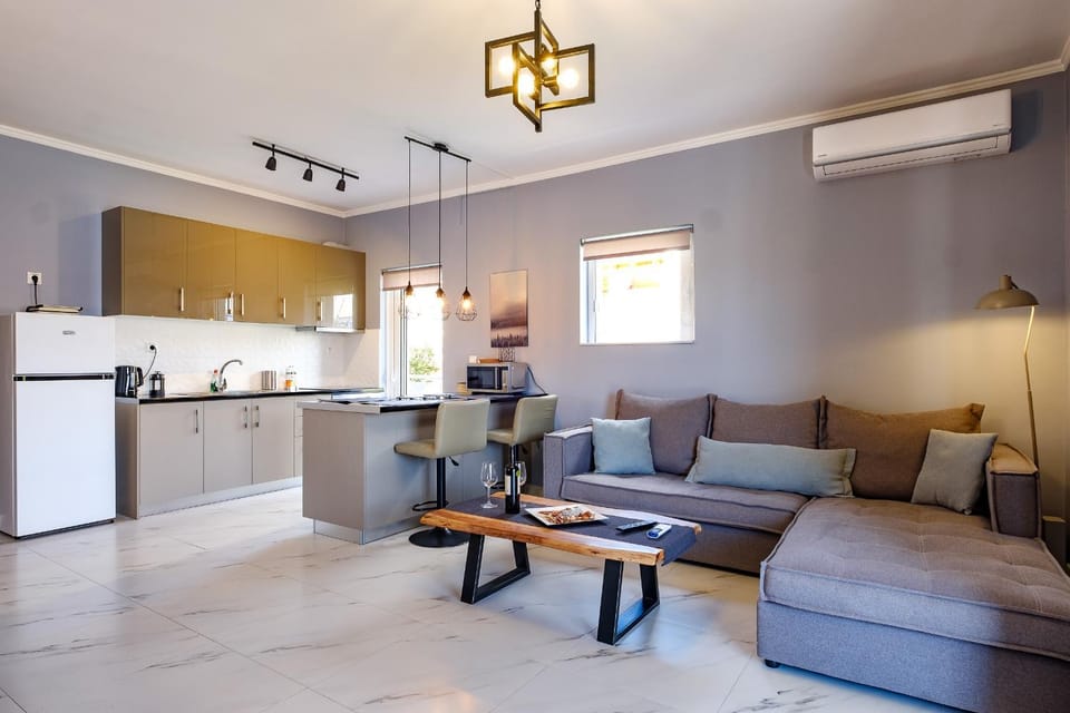 Oreon Suites - Usia Apartment in Nafplion