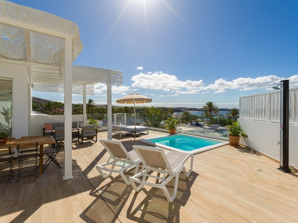 Pool view