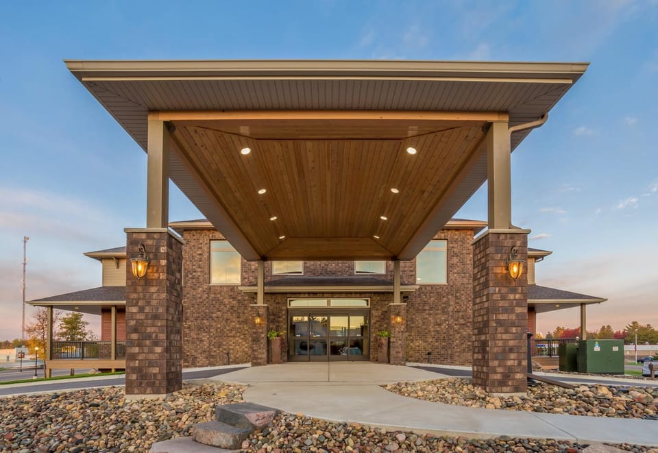 Property building, Facade/entrance
