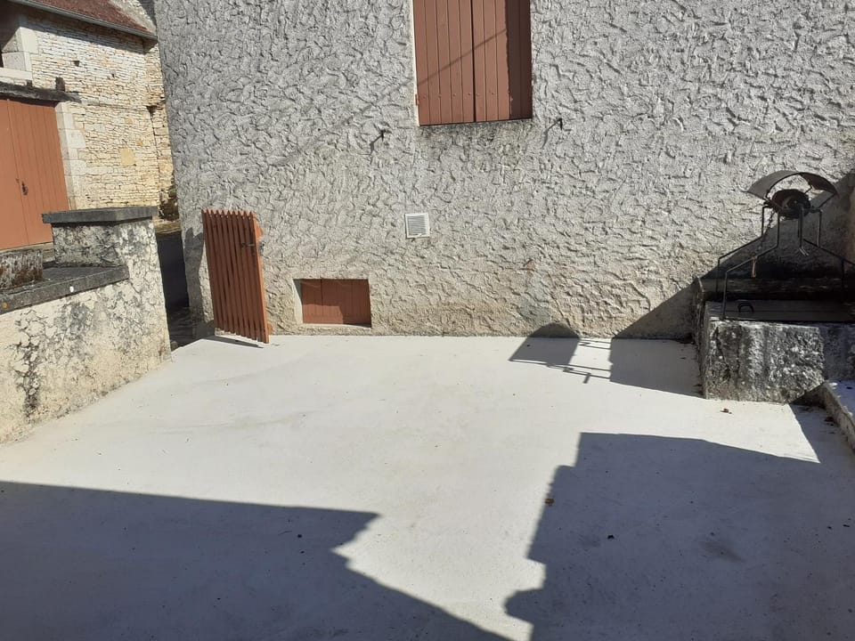 Inner courtyard view