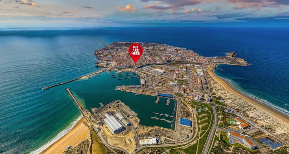 Sunrise Terrace Peniche Apartment in Peniche