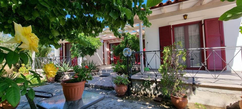 Property building, Balcony/Terrace