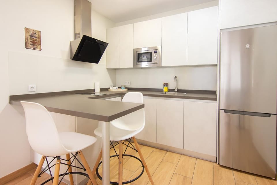RentalSevilla Pasaje Ateneo Apartment in Seville