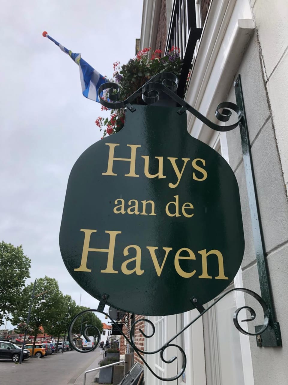 Logo/Certificate/Sign