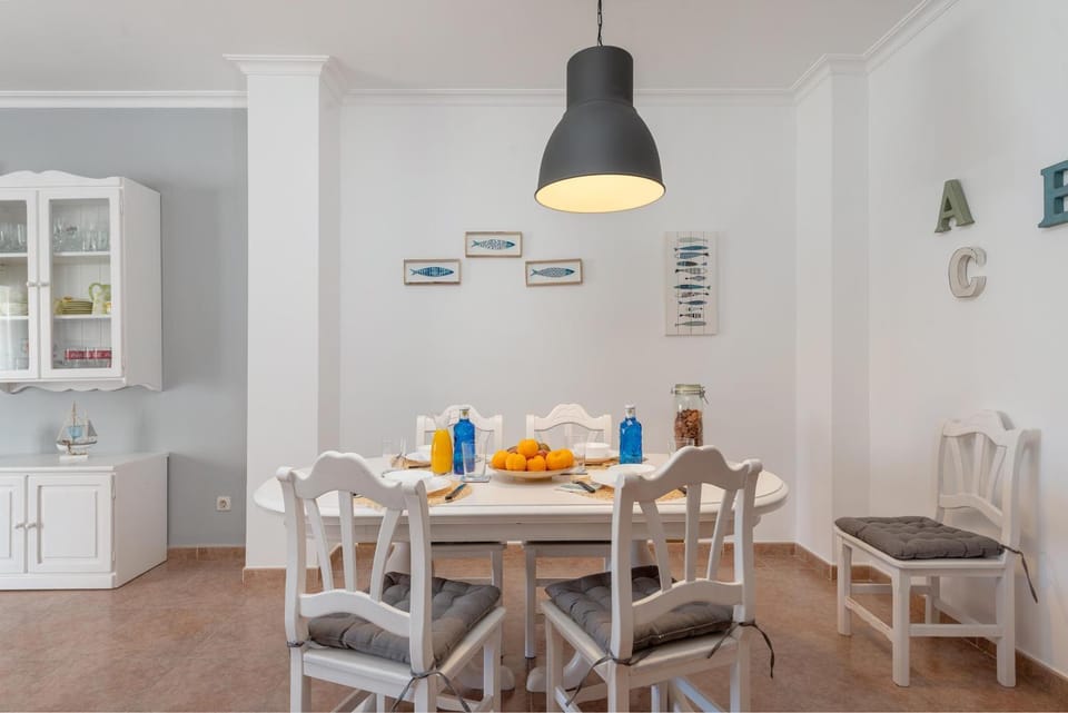 Other, Dining area