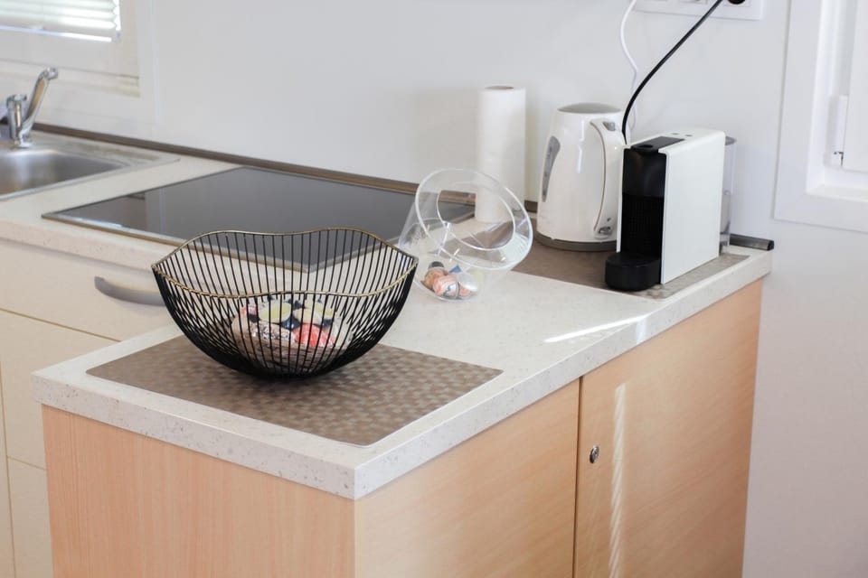 Coffee/tea facilities, Kitchen or kitchenette