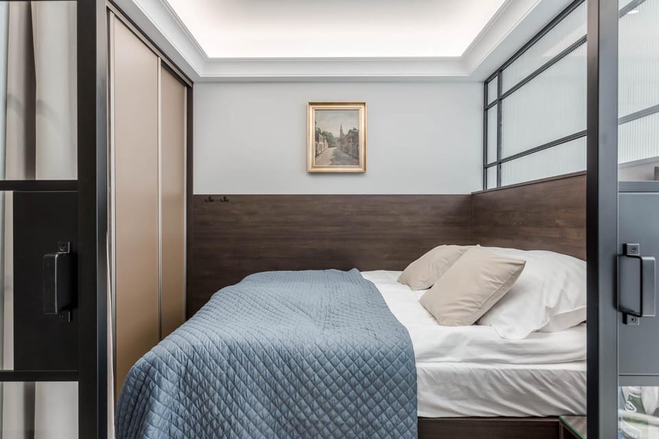 Bed, Photo of the whole room, Bedroom, wardrobe