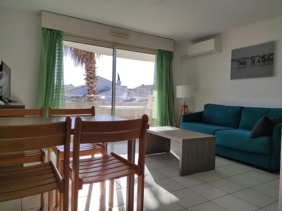 Résidence mayflower Apartment hotel in Le Grau-du-Roi