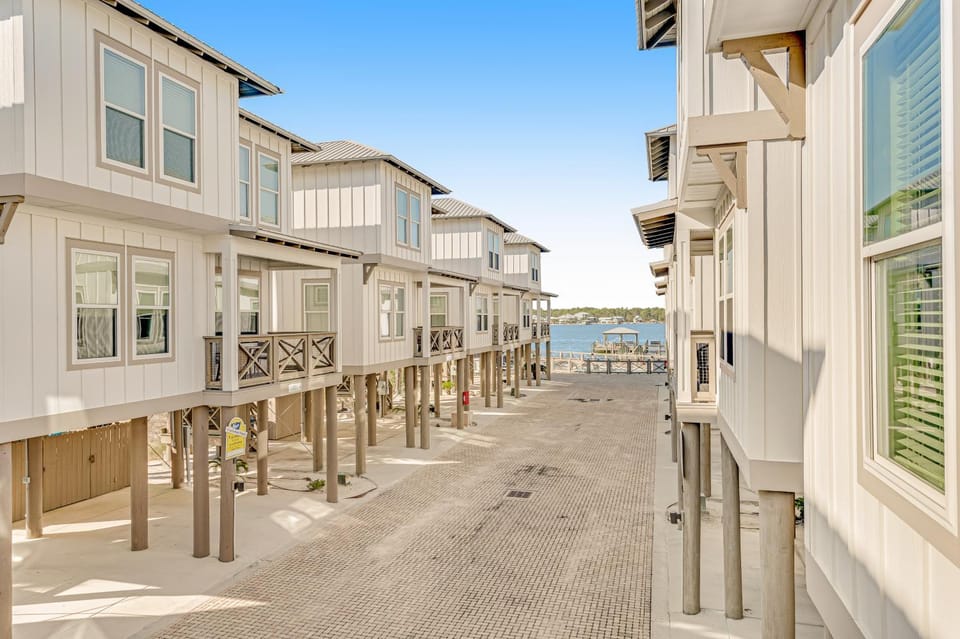 Cool Breeze House in West Beach