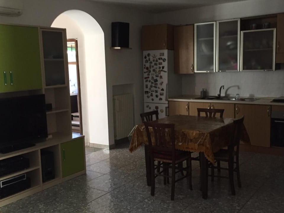 CARAVAGGIO APARTMENT Apartment in Pescara