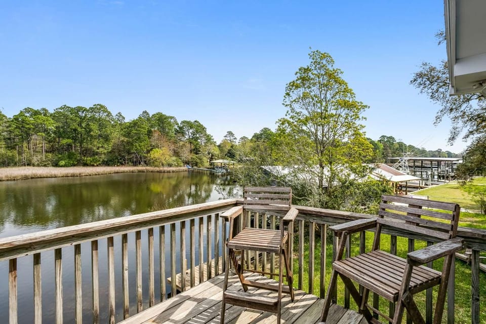 Lone Palm on the Bayou House in Alabama