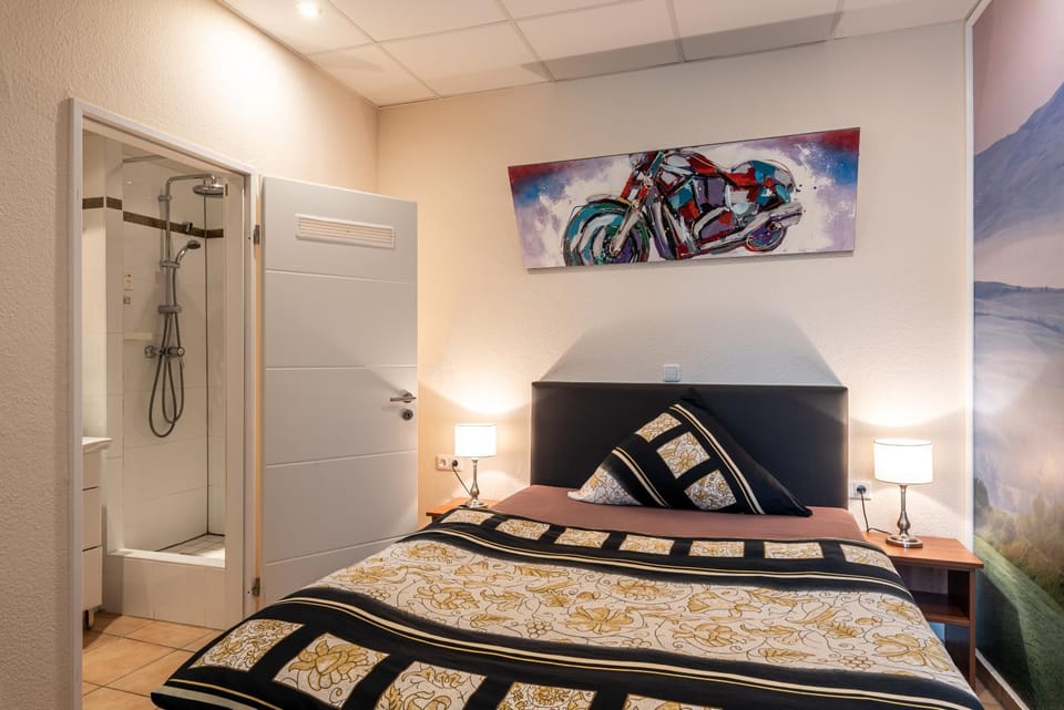 Shower, Bed, Bathroom, Photo of the whole room