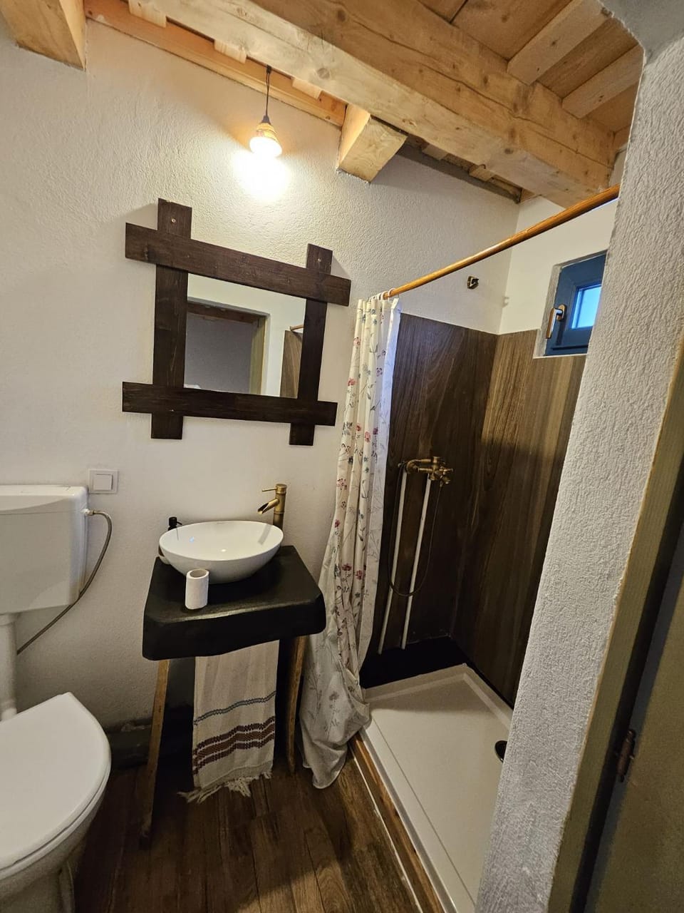 Casa Mariș Bed and Breakfast in Romania