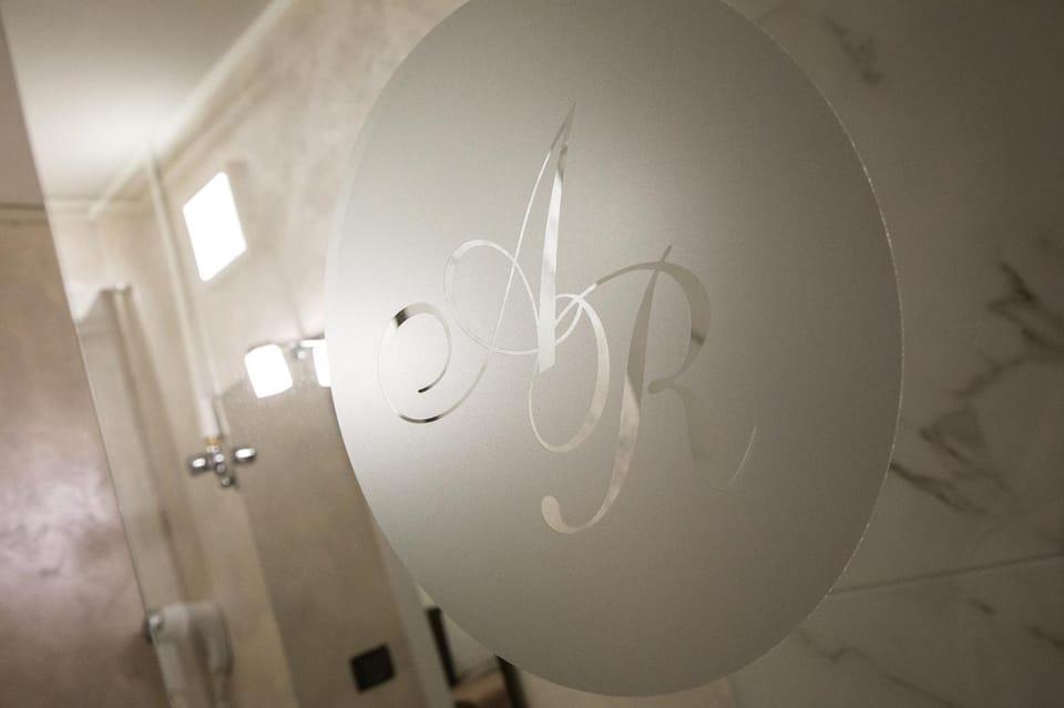Logo/Certificate/Sign