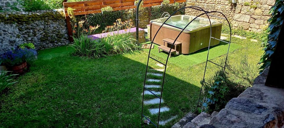 Les Gîtes du Couvent en Ardèche - Gîte de groupe House in Provence-Alpes-Côte d'Azur