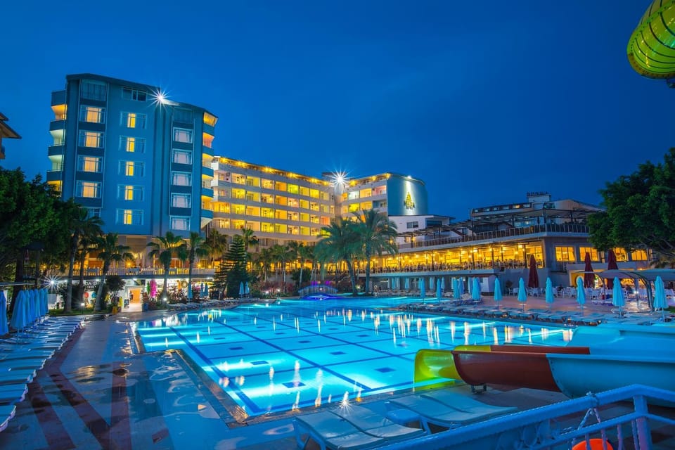 Property building, Swimming pool