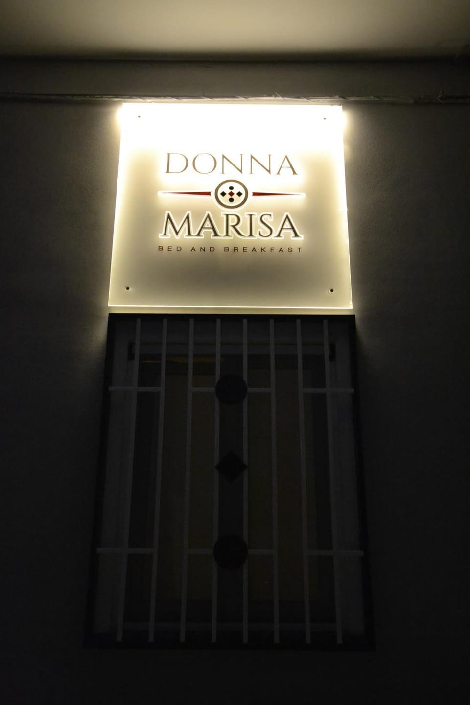 Facade/entrance, Property logo or sign