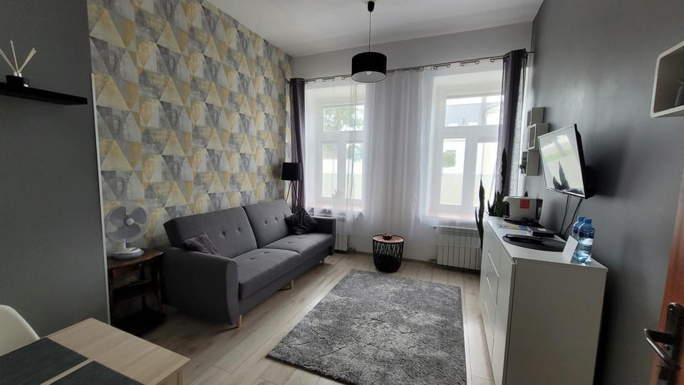 Communal lounge/ TV room, TV and multimedia, Living room, Seating area