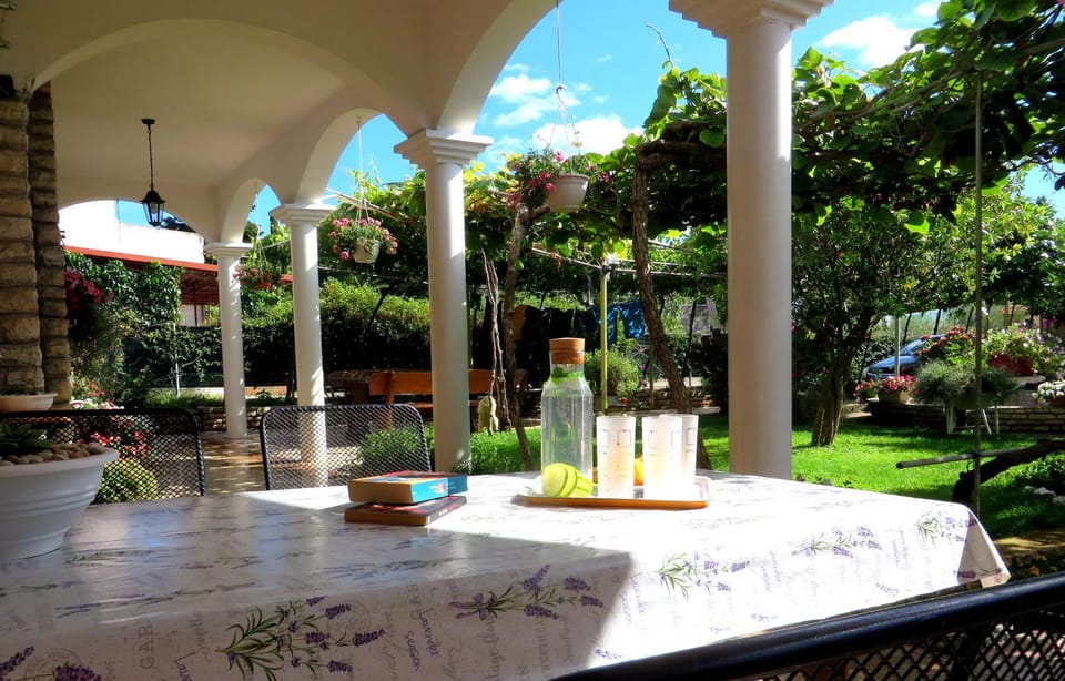 Beach apartments Roza - The Garden apartment Apartment in Biograd na Moru