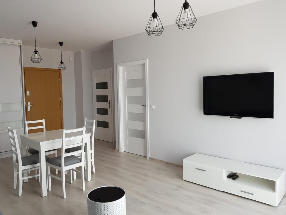 Communal lounge/ TV room, Living room, Seating area
