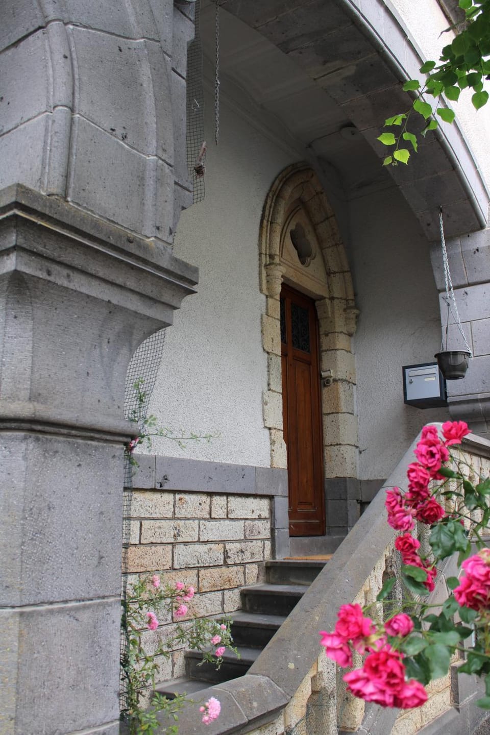 Facade/entrance, Decorative detail