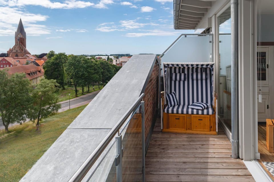 Balcony/Terrace, Seating area, City view