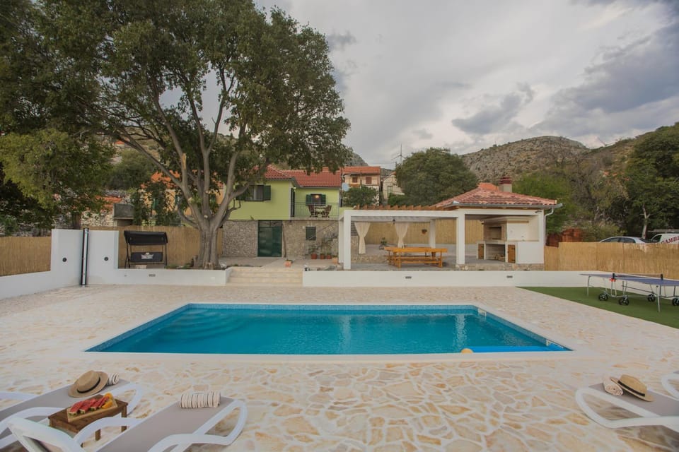 Villa Vuki Villa in Šibenik-Knin County, Croatia