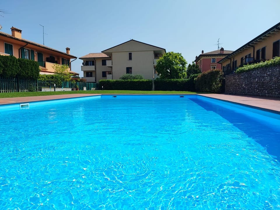 Private Garden Giardino Privato a Bardolino - House Amorino Apartment in Lake Garda