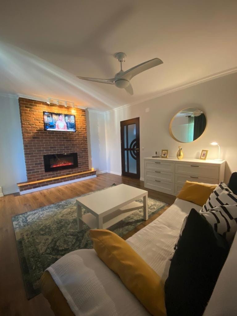 Apartament Claudia -self check-in Apartment in Romania