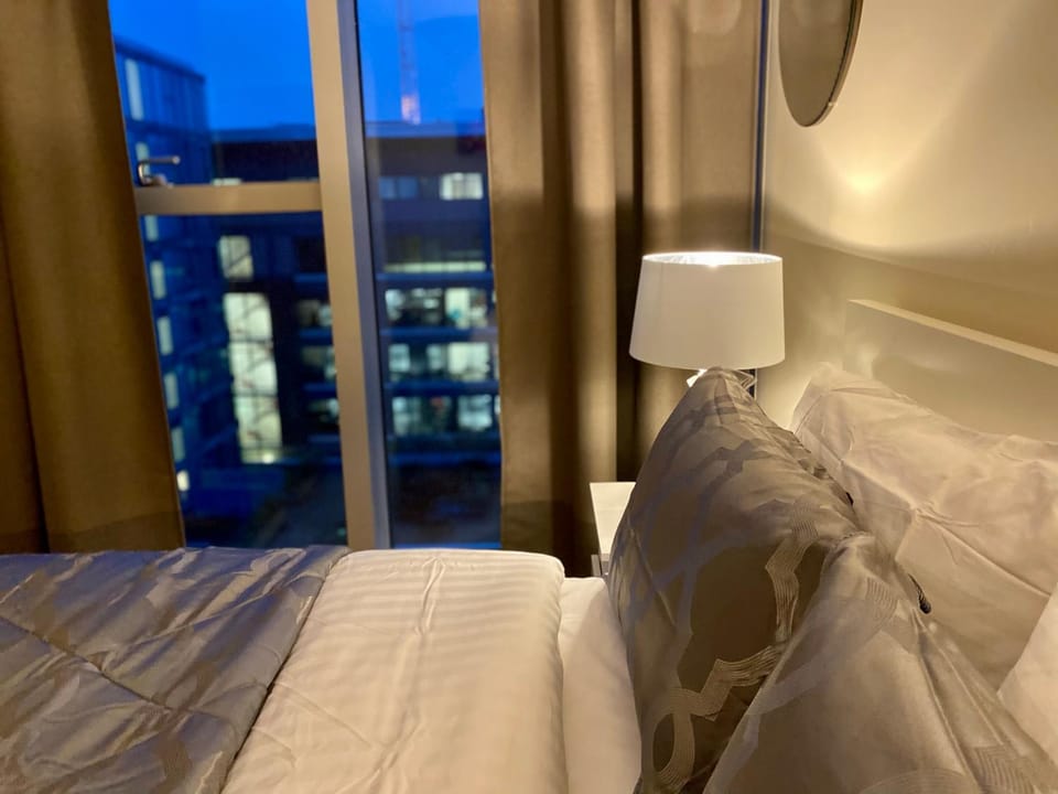 Smartrips Apartments - The Hub Apartment in Milton Keynes