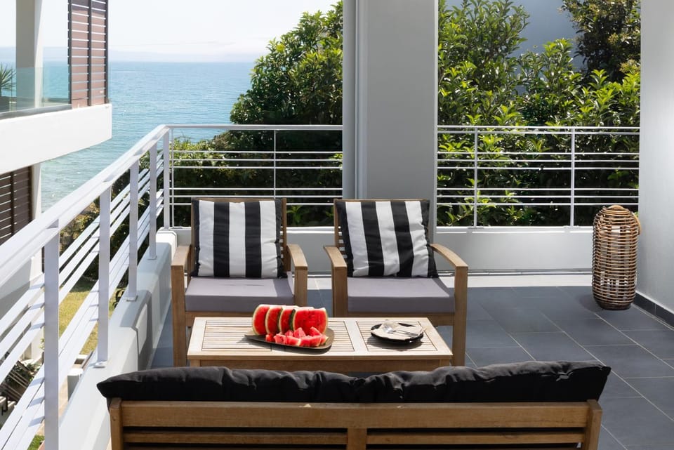 Day, View (from property/room), Balcony/Terrace, Seating area, Sea view
