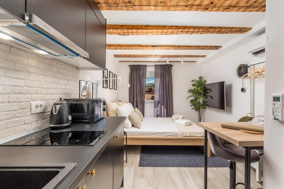 Living room, Seating area, Bedroom