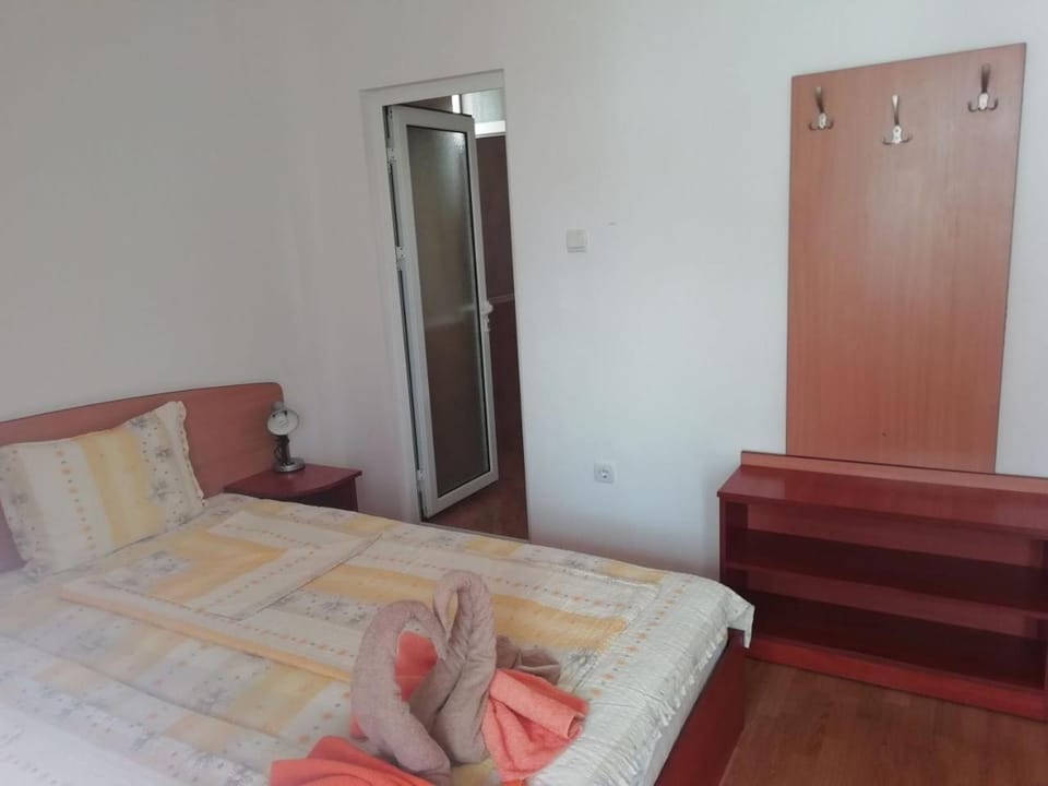 Къща за гости Aтанасов II Bed and Breakfast in Burgas Province
