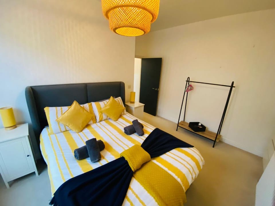Seascape Seaview Apartment hot tub hire subject to availability Apartment in Scarborough
