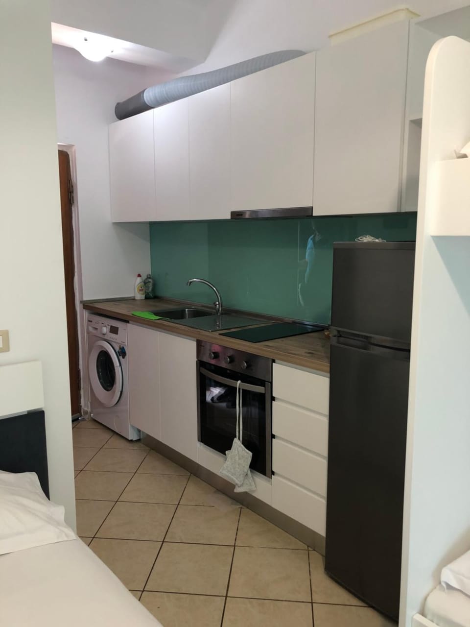 Coffee/tea facilities, Kitchen or kitchenette