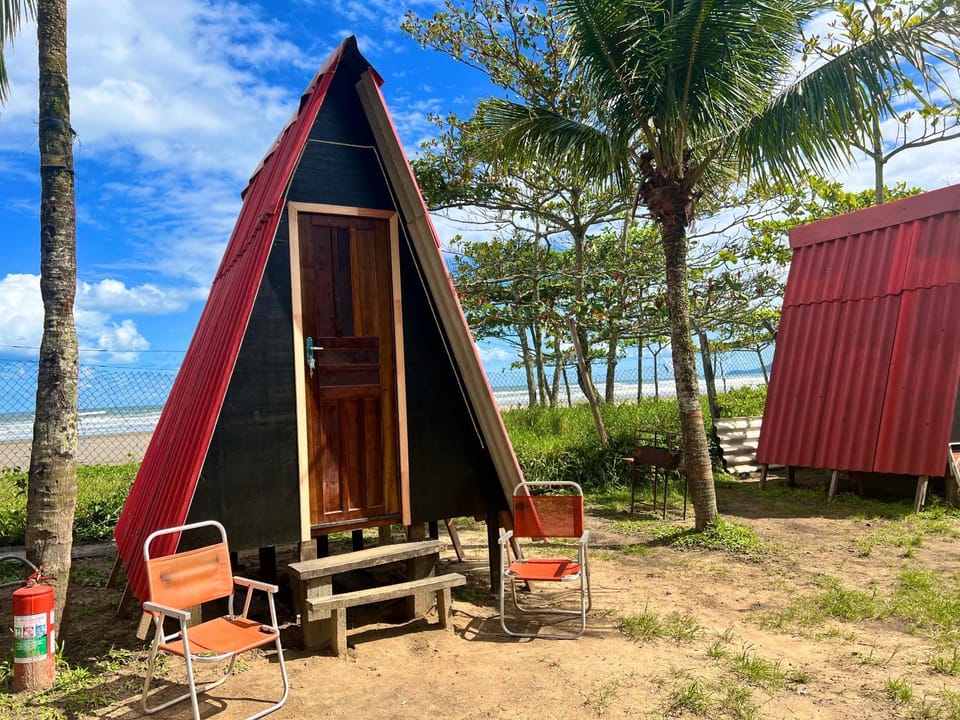 Chalé Jorai - pé na areia Nature lodge in Bertioga