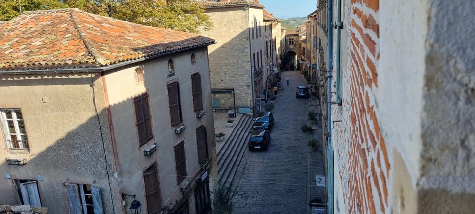 City view, Street view